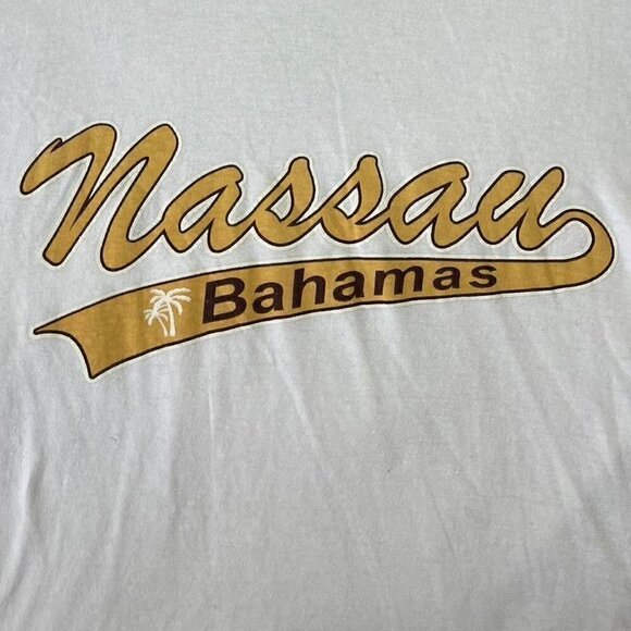 NASSAU BAHAMAS vintage t shirt - Picture 2 of 5